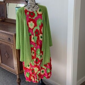 Alquema Floral Midi Dress - Vibrant Red and Green